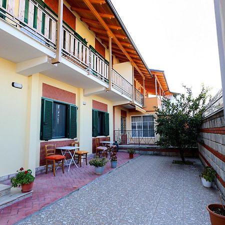 Casa La Pieve Bed & Breakfast Berat Exterior photo