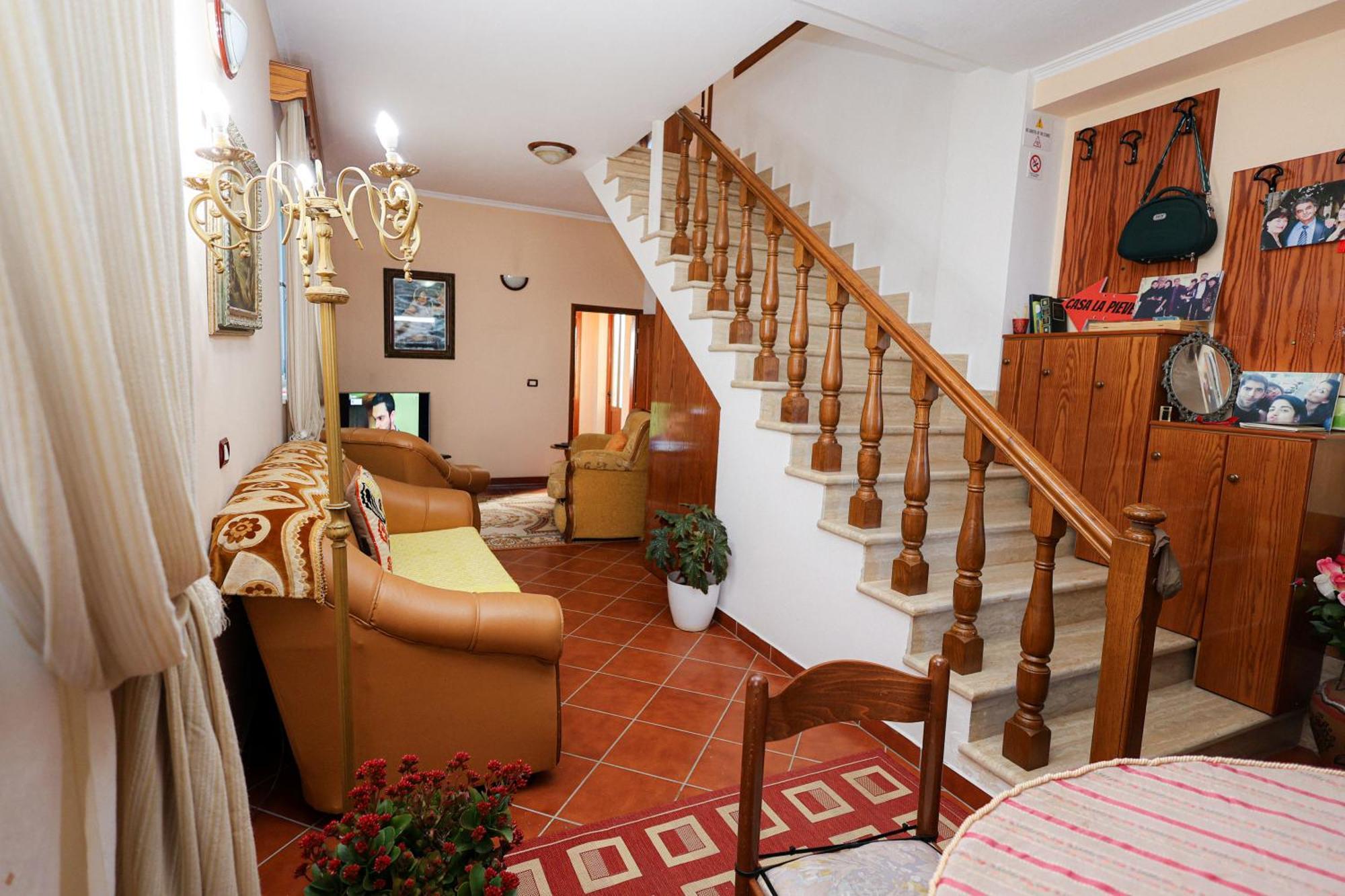 Casa La Pieve Bed & Breakfast Berat Exterior photo